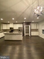 129 Hornbeam Dr in Front Royal, VA - Building Photo