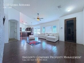 3700 Loma Adriana in El Paso, TX - Building Photo - Building Photo