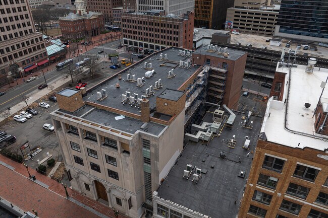 The Society Apartments in Hartford, CT - Building Photo - Building Photo