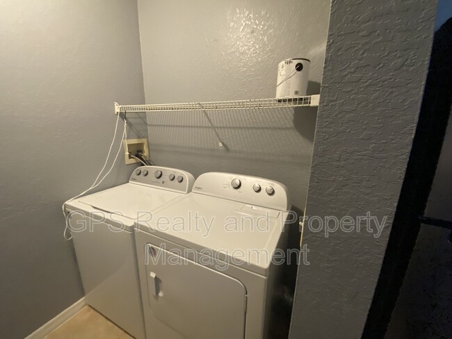 877 Grand Regency Pointe photo'