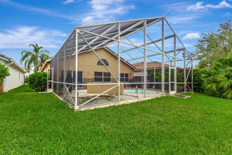 3549 Old Lighthouse Cir in Wellington, FL - Building Photo - Building Photo