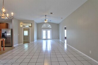 8006 Bracken Ln in Melbourne, FL - Building Photo - Building Photo