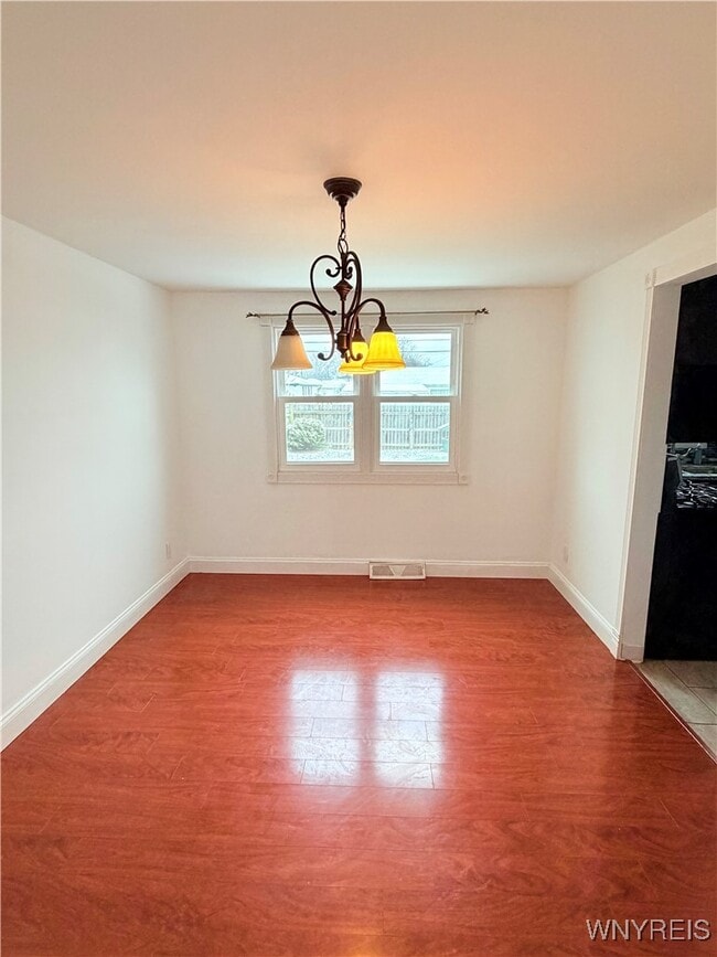 property at 79 E Toulon Dr