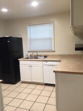 1045 Warner St in Chico, CA - Building Photo - Building Photo