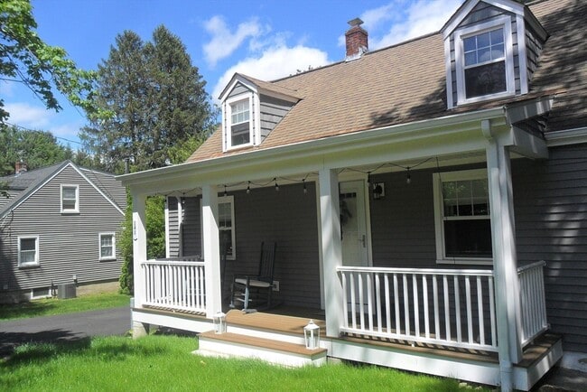 141 Myrtle St in Ashland, MA - Building Photo - Building Photo