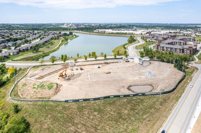 Shadow Lake Apartments in Papillion, NE - Foto de edificio - Building Photo