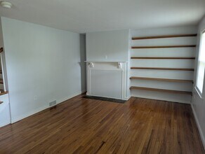 208 Easterly Pkwy in State College, PA - Building Photo - Building Photo