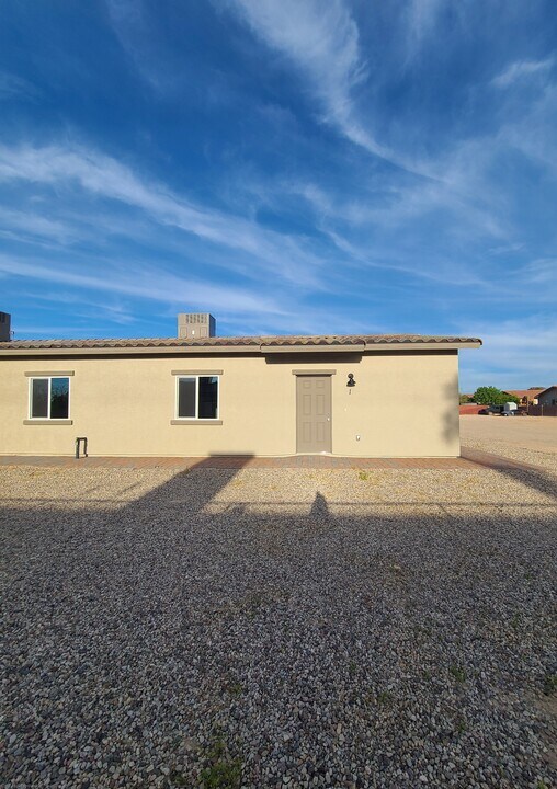 5819 S Randall Blvd, Unit 1 in Tucson, AZ - Building Photo