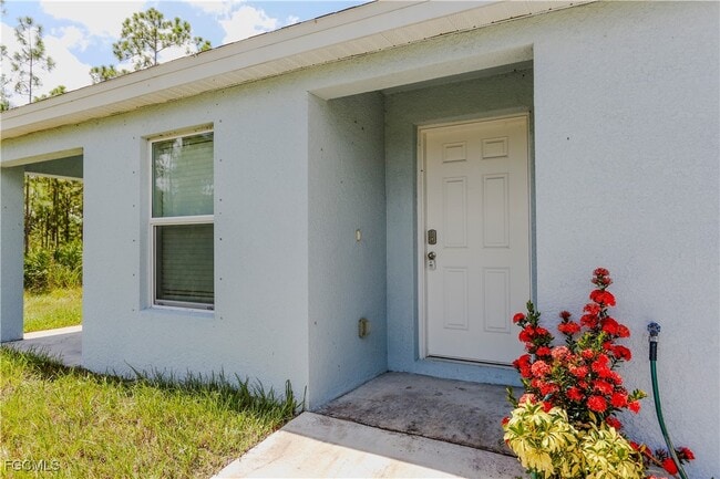 311 Norwalk Ave in Lehigh Acres, FL - Building Photo - Building Photo