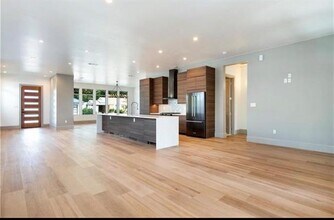 4912 Wenonah Dr in Dallas, TX - Building Photo - Building Photo