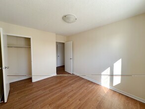 Reedaire Court Apartments in Whitby, ON - Building Photo - Building Photo