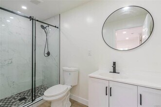 8108 Lemona Ave in Los Angeles, CA - Building Photo - Building Photo