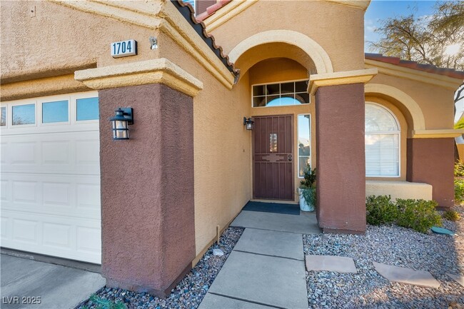 1704 Pinion Mesa Ct in Las Vegas, NV - Foto de edificio - Building Photo