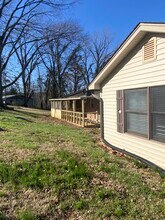 1806 E Spring St in Cookeville, TN - Building Photo - Building Photo