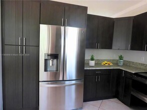 15643 NW 12th Rd in Pembroke Pines, FL - Building Photo - Building Photo