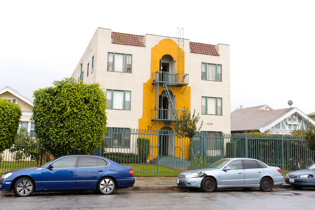 3012 Halldale Ave in Los Angeles, CA - Foto de edificio