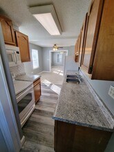 404 S Mc Clun St in Bloomington, IL - Building Photo - Building Photo
