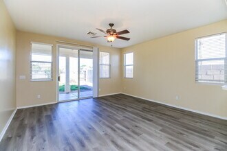 2730 E Calle Del Norte Dr in Gilbert, AZ - Building Photo - Building Photo