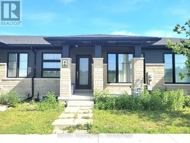 property at 86 Summersides Blvd