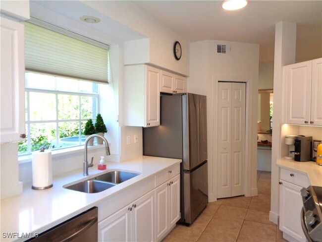 property at 515 Laguna Royale Blvd