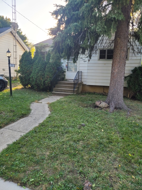 938 Stocker Ave in Flint, MI - Building Photo - Building Photo