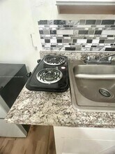 520 NE 171st Terrace-Unit -2 in North Miami Beach, FL - Building Photo - Building Photo