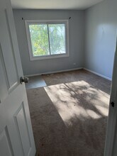 2920 Roberts Dr in Woodridge, IL - Building Photo - Building Photo