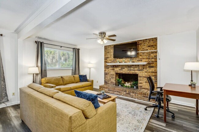 6 Ruffin Cir in Pensacola, FL - Building Photo - Building Photo