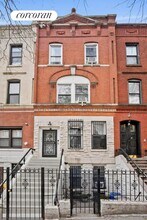 504 W 168th St in New York, NY - Foto de edificio - Building Photo