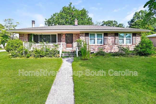 property at 1103 Eastmont Dr