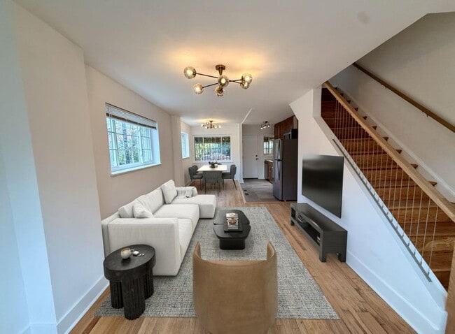 property at 1300 Dexter Terrace SE