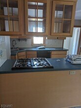 294 Pompton Ave in Cedar Grove, NJ - Building Photo - Building Photo