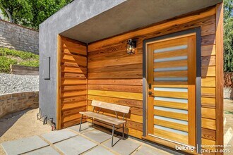 22256 Avenue San Luis in Los Angeles, CA - Building Photo - Building Photo