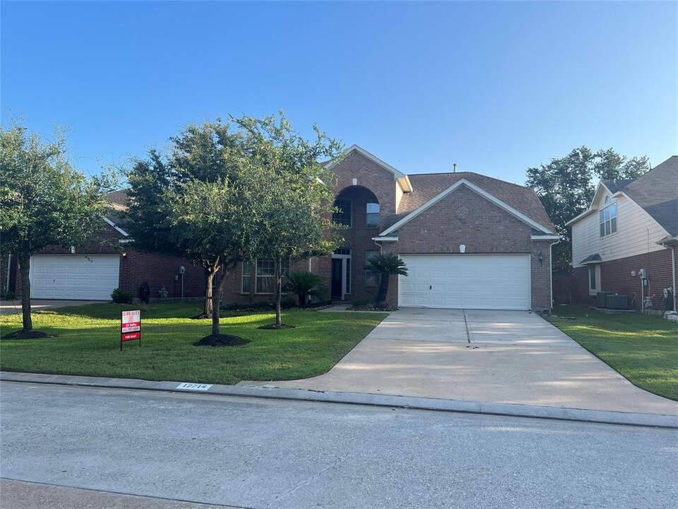 12714 Sienna Trails Dr in Tomball, TX - Building Photo