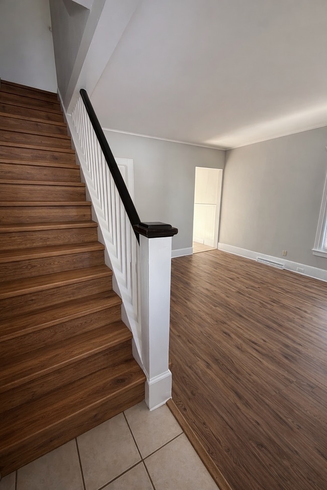 96-98-98 Wallace St in Red Bank, NJ - Building Photo - Building Photo