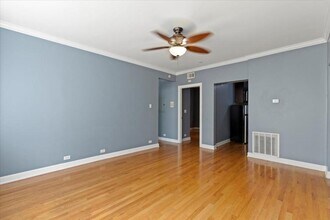 3555 W Lyndale St in Chicago, IL - Building Photo - Building Photo