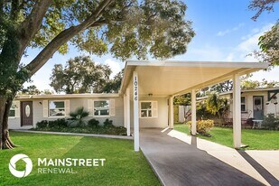 10246 108th Ave N in Largo, FL - Building Photo