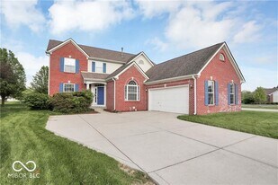 13441 Spicebush Ct in Carmel, IN - Building Photo