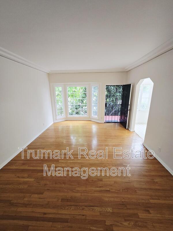 property at 410 E Harvard St