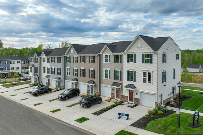 Courthouse Commons Townhomes in Spotsylvania, VA - Building Photo - Building Photo