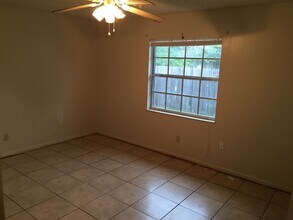3074 St Paul Dr in Winter Haven, FL - Building Photo - Building Photo