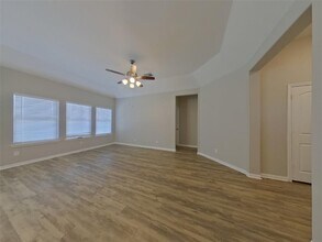 14090 Waukegan Way S in Conroe, TX - Building Photo - Building Photo