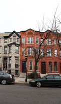 1713 Bolton St Apartments