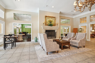 Villas of Mission Bend - Senior Living in Plano, TX - Foto de edificio - Building Photo