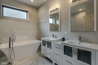 4226 S Ellis Ave in Chicago, IL - Building Photo - Building Photo