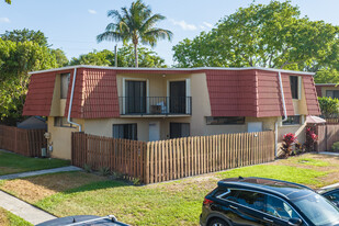 Banyan Lake Apartamentos