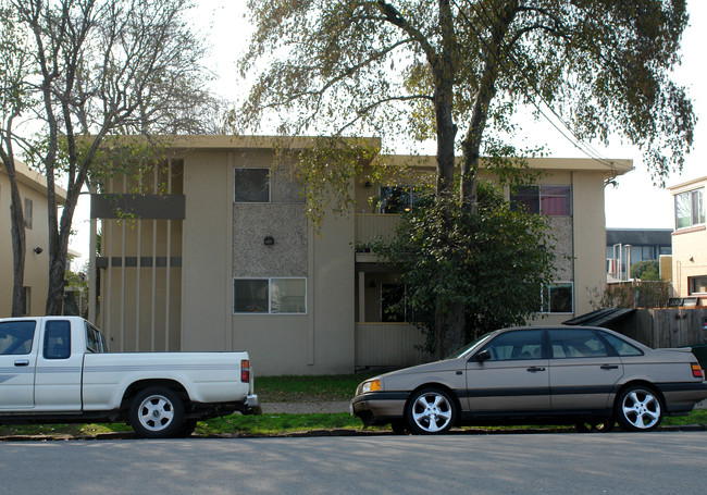 218 Edith St in Petaluma, CA - Building Photo - Building Photo