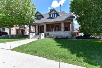 17 Marlborough Ave in Ottawa, ON - Building Photo - Building Photo