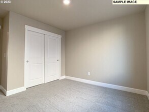 539 E Rosa Ave in Hermiston, OR - Building Photo - Building Photo