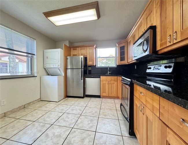 11232 SW 12th St in Pembroke Pines, FL - Building Photo - Building Photo